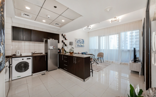 Апартаменты Welcome Home in Bay Central Tower