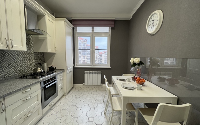 Квартира двухкомнатная Крымская 22/12