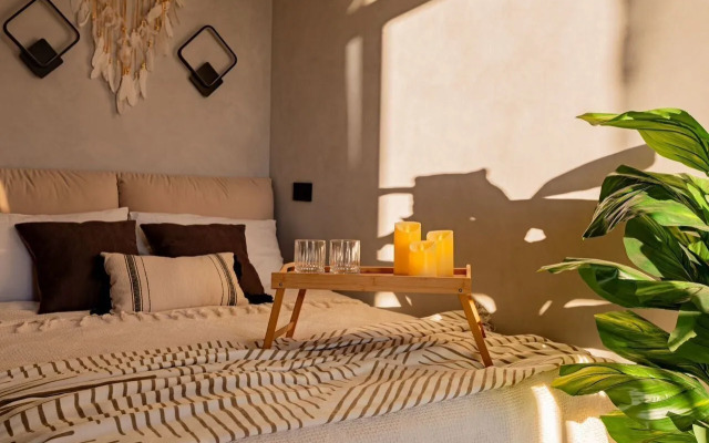 Na Yasnogorskoy Ulitse 16/2k7 Apartment