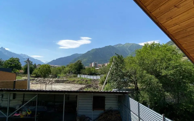 Частный дом Уют горных вершин