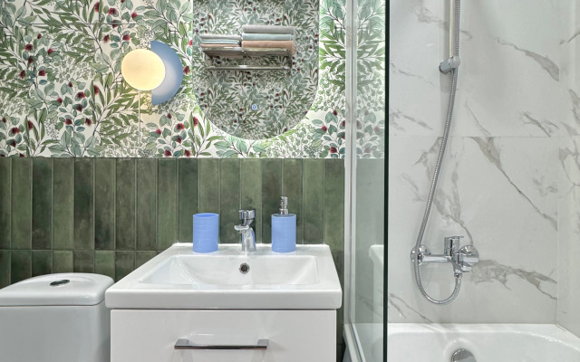 Апартаменты 2х комн. Kenig Holidays у Южного вокзала и Рыбной Деревни