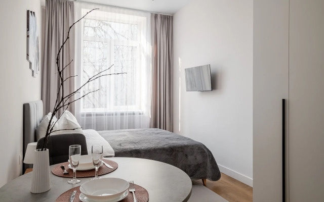 Comfort Life u metro Pervomayskaya Apartments