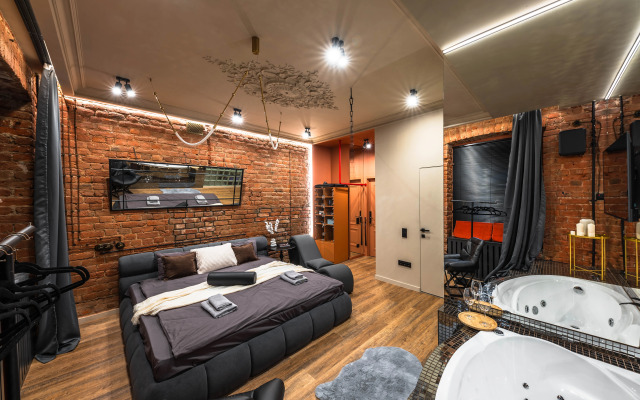 Уникальная студия для взрослых в сердце Санкт-Петербурга