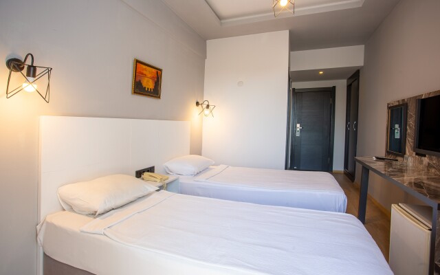Aslan City Hotel