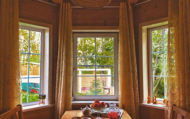 Na gore Levitana Guest House