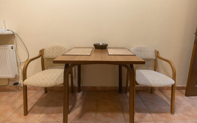 Dvukhkomnatnye s Gostinnoy Komnatoy na Torgovoy Ulitse ( K5) Apartments