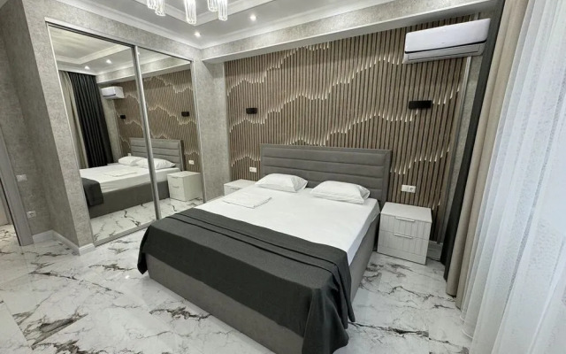 Elitnaya S Krasivym Vidom Flat