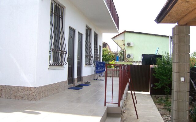 Buhta Radosti Guest House