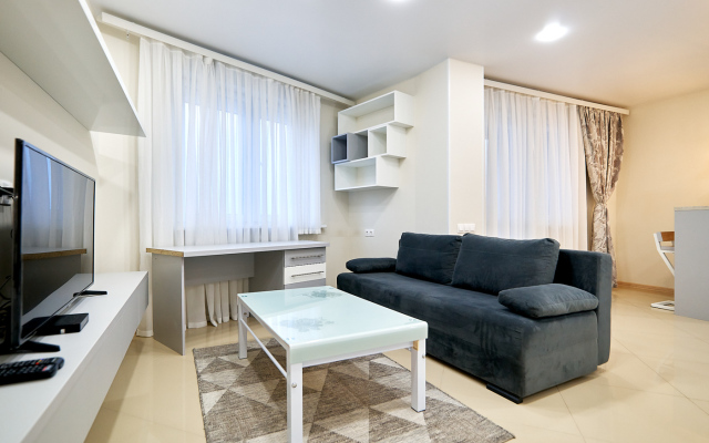 S kruglosutochnym Zaseleniyem 24/7 Apartments