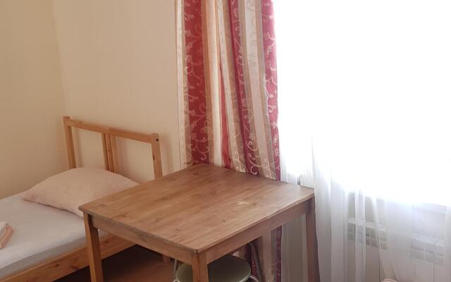 Apartments on Yunaya 8