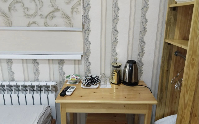 Allanazar Ota Guest house