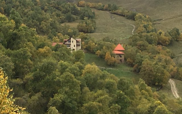 Bermamyt Hotel