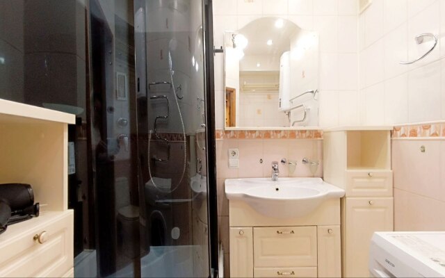 2 Komnatnaya V Tsentre Goroda Flat