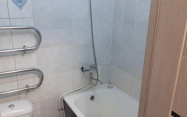 Chistaya Uyutnaya Mini Studiya Dlya Otdykha I Raboty Flat
