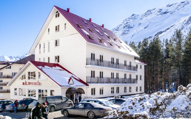 Hotel Alpina