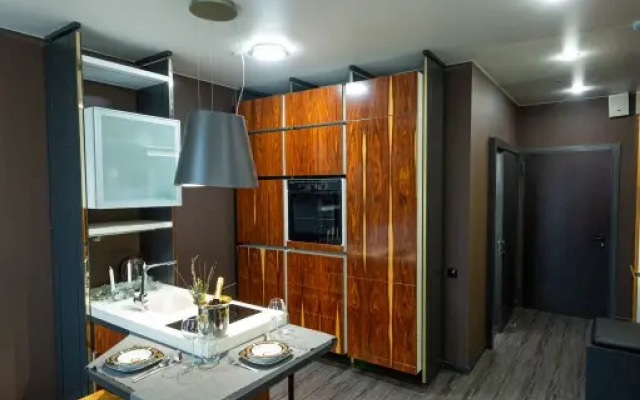 Апартаменты с Балконом и Видом на Город Elite Apartments