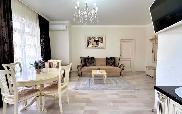 Квартира в Центре Курортной Зоны 27/1