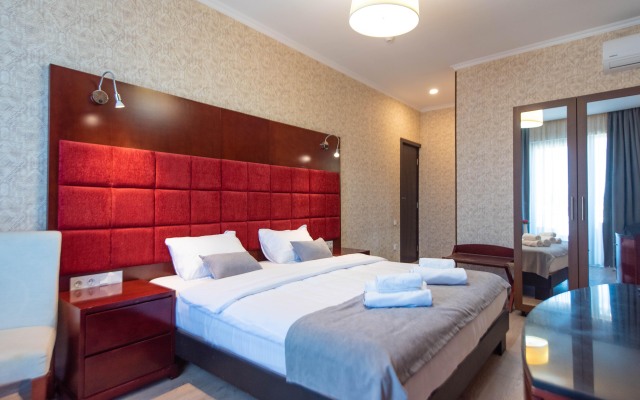 Kraveli Hotel