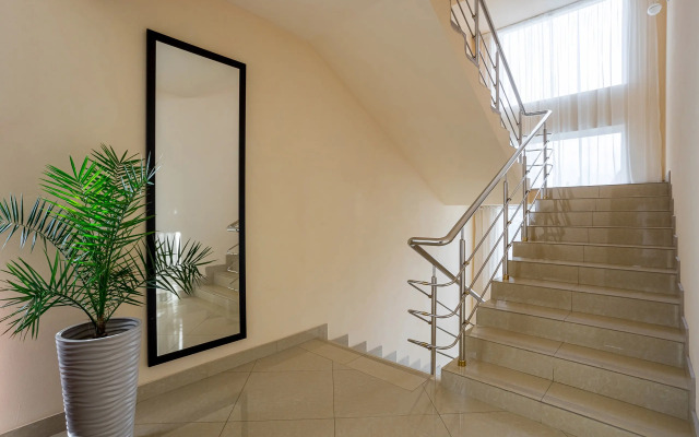 Laura Sochi Guest House