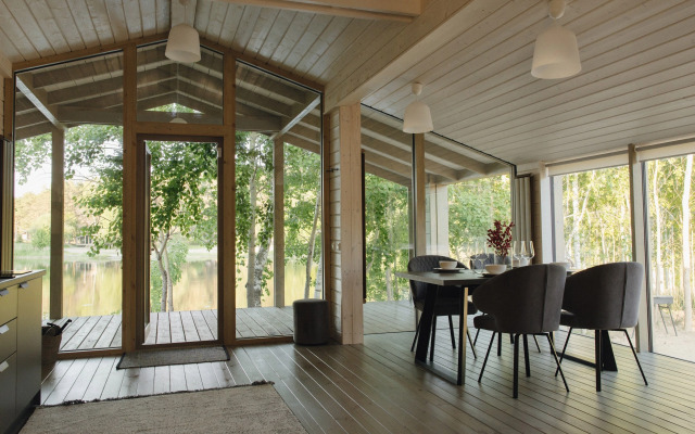 Отель Голубое озеро