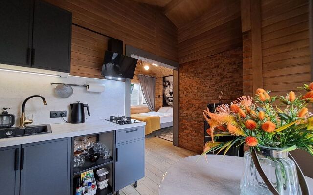 Na Lugovom 35m u reki v centre Zvenigorodava Private House