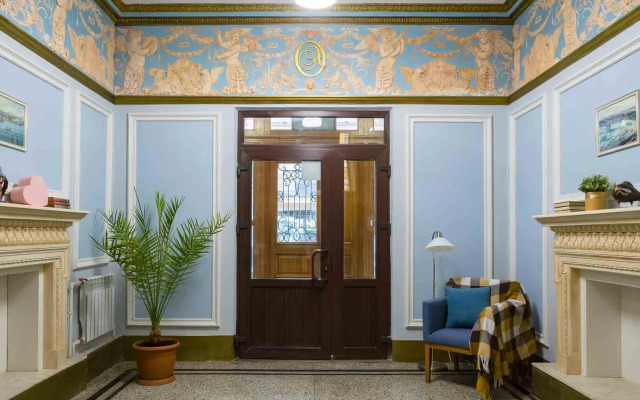Aleksandr Hotel