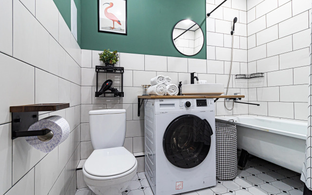 Квартира 2 Ночи на улице Генерала Трошева 25