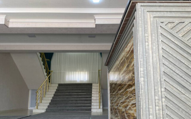 Hotel Tarmita Plaza