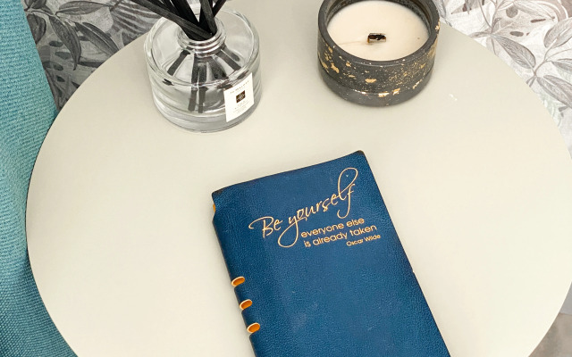 Апартаменты-студия 30 кв.м. с кроватью и балконом, 6 этаж