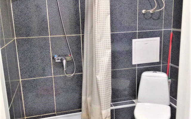 Апартаменты возле площади 1905 года