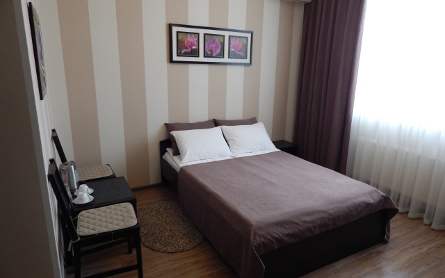 Dinastiya Guest House