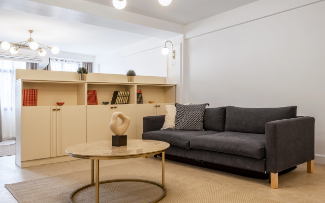 PeraNox Suites 4 Apartments