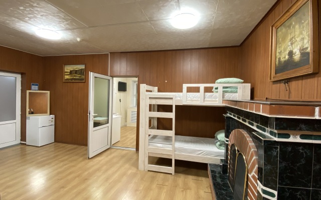 Mini-Otel Port House V Tsentre Goroda