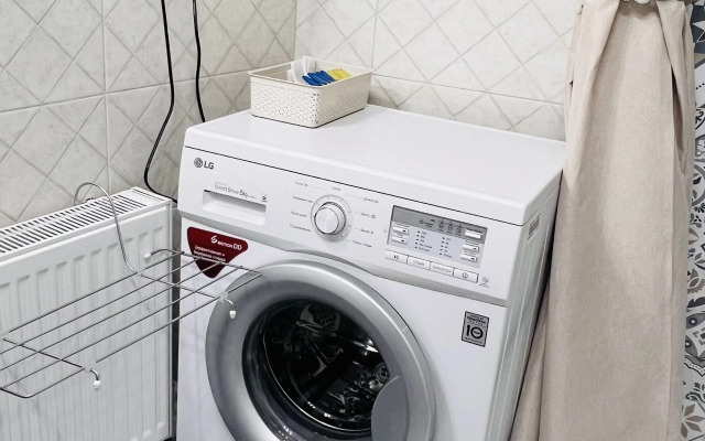 Po Ulitse Degtyaryova Flat