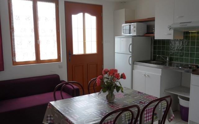 Domaine Des Compouzines Apart-Hotel