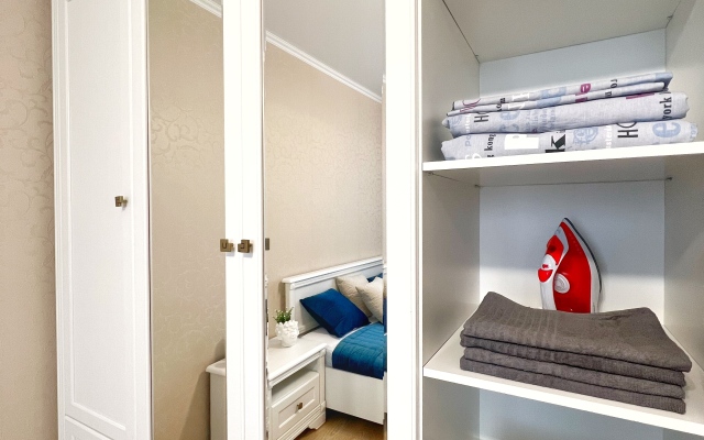 U Kremlya I Chashi Apartments