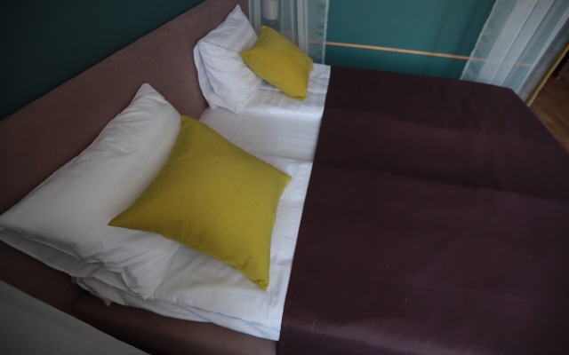 Апартаменты Дом на Мельнова 1