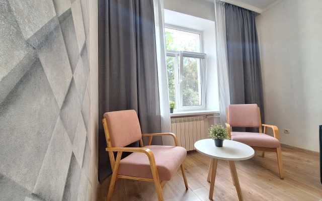 Tsentr Vokzal 2komn Apartments