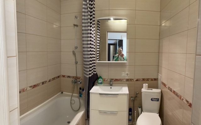 Апартаменты Горького 98