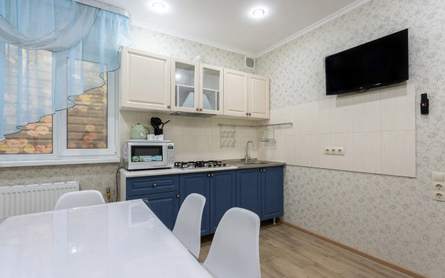 2-Komnatnye V Taunkhause S Garazhom V Kudepste Apartments