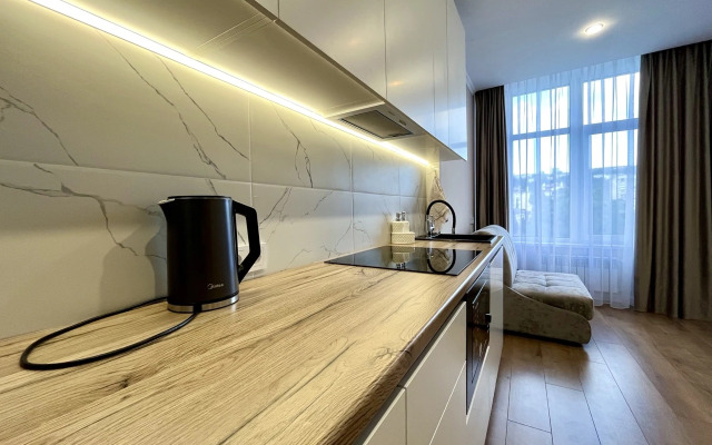 Stilnaya 3-Kh Mestnaya V Zhk Art Yalta Flat