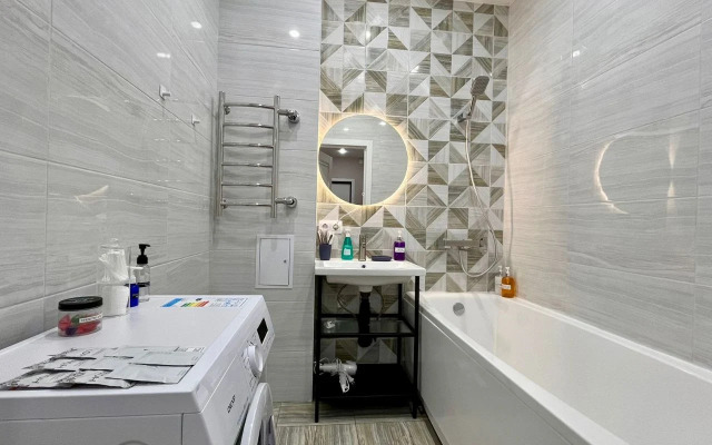 Квартира Просторная 2Комнатная Рядом с Аэропортом на Гусарской