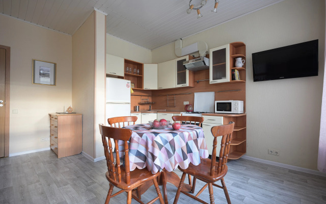 Апартаменты 1912 на богемной Петроградке