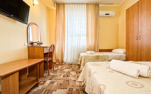 Liliya Guest House