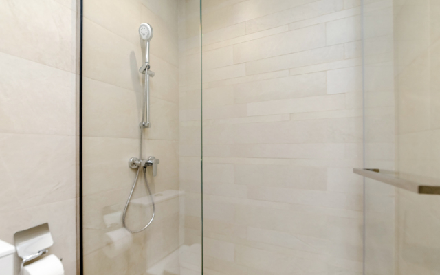 Modern Studio In Azizi Riviera Apartments