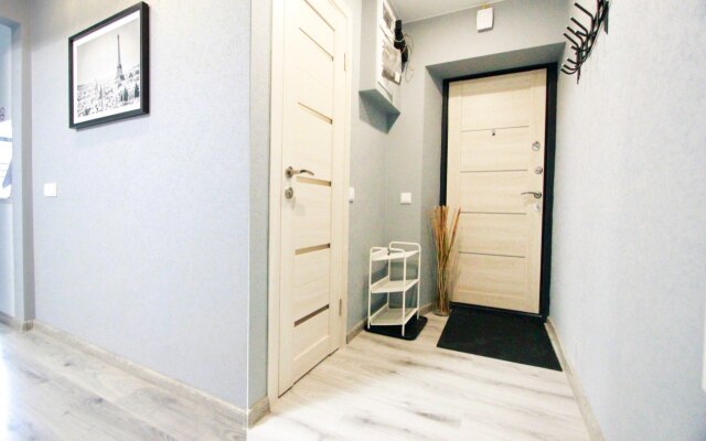 Na Perovo Ryadom S Tsentrom Im. Loginova Flat