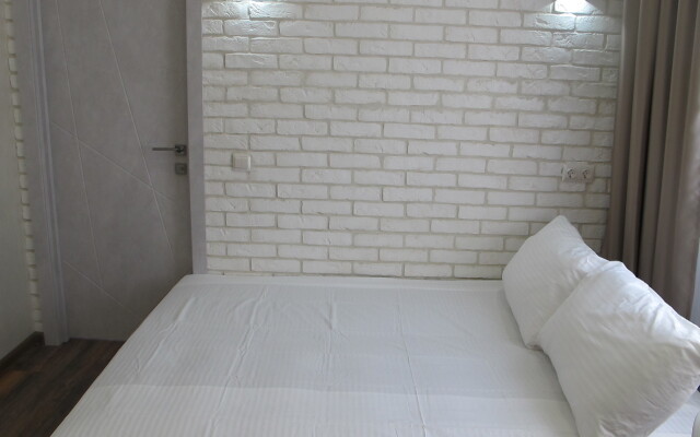 Na Voskresenskoj 14/1 Apartments