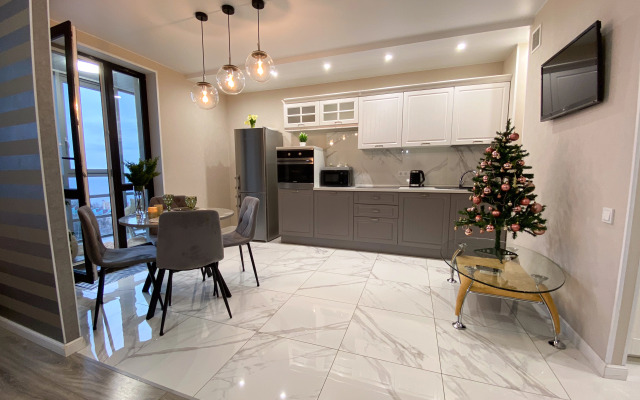 Апартаменты в центре с видом на Волгу