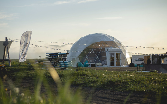 Shkola Syorfinga Snowave Kamchatka Glamping