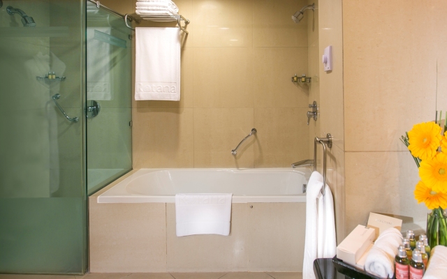 Roda Al Murooj Apartment & Residences
